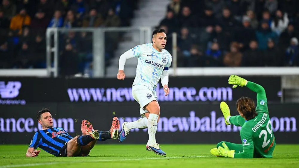 Atalanta Vs Inter: Gol Lautaro Menangkan Si Ular dan Isi Berita
