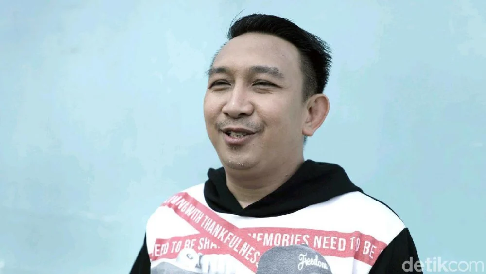 Augie Fantinus Rayakan Natal Bareng 50 Anggota Keluarga di Bandung