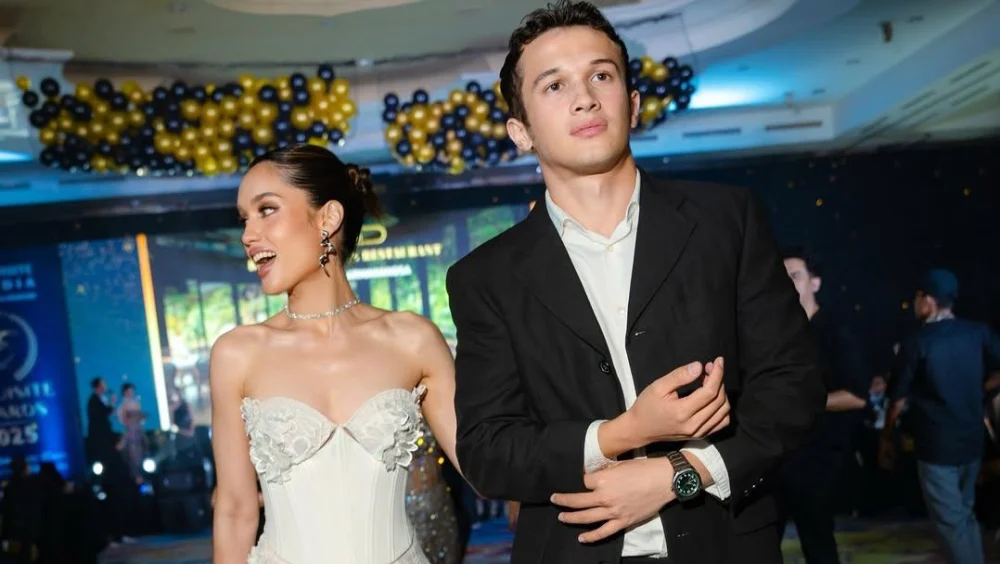 Cinta Laura dan Arya Vasco Terapkan Aturan "No Phone" Saat Ngedate, Prioritaskan Kualitas Interaksi di Era Digital