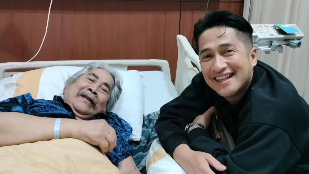Momen Irfan Hakim Jenguk Jaja Mihardja di RS, Ungkap Kondisi Sang Pelawak Senior
