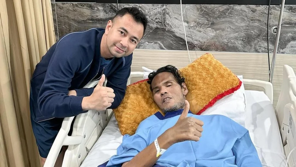 Bikin Haru! 7 Artis Ini Dibantu Raffi Ahmad Saat Terpuruk