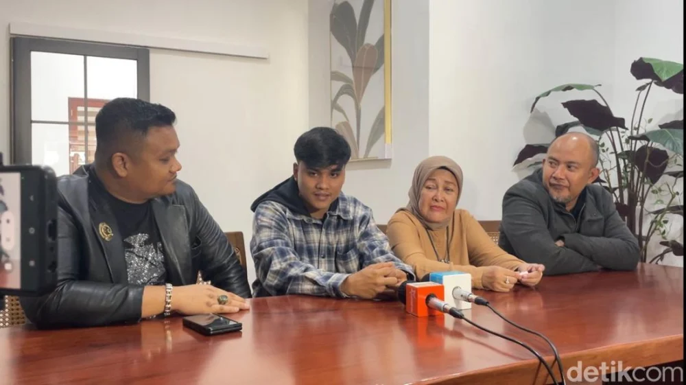 BOSSPULSA.COM, Yogyakarta – Pemicu di Balik Gugatan Rp 13 M Ressa Rizky Terhadap Denada