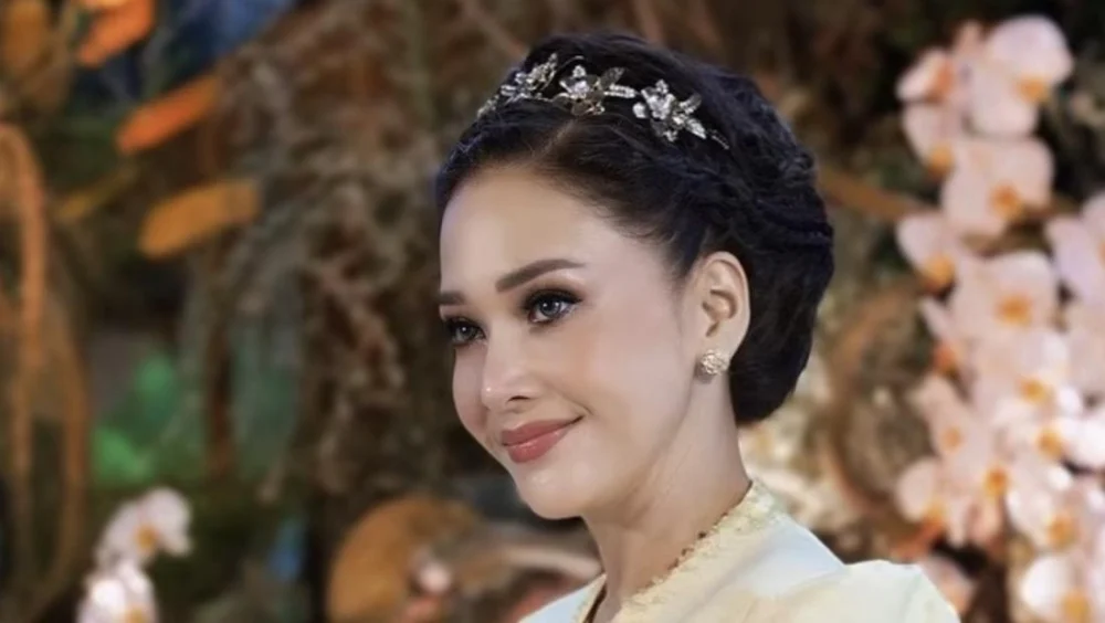 Canda Maia Estianty di Lamaran El-Syifa: Ada yang Berkilau, 3 Kepala Plontos