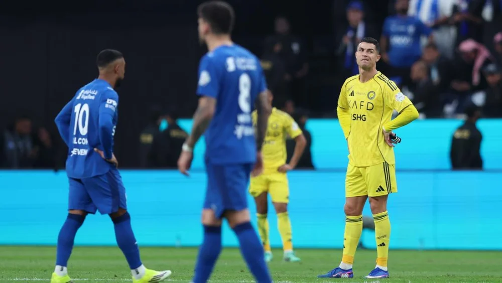Diwarnai Gol Ronaldo dan Kartu Merah, Al Nassr Takluk 1-3 dari Al Hilal dalam Duel Sengit Saudi Pro League