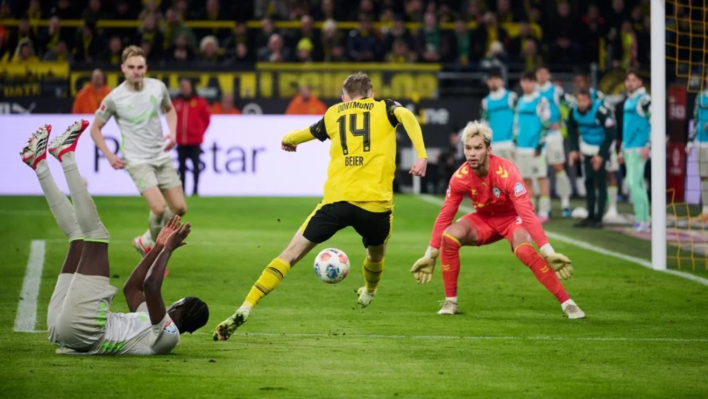 Dortmund Vs Bremen: Die Borussen Menang Telak 3-0 di Signal Iduna Park, Kokoh di Peringkat Kedua Klasemen Bundesliga