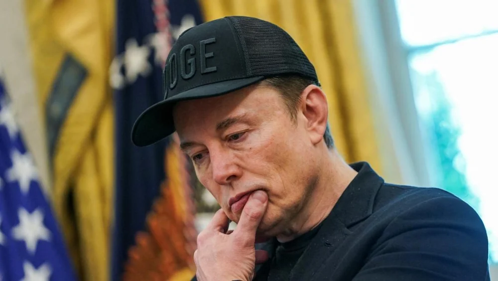 Elon Musk Dulu Ngetawain Mobil China, Kini Tesla Takluk dari BYD