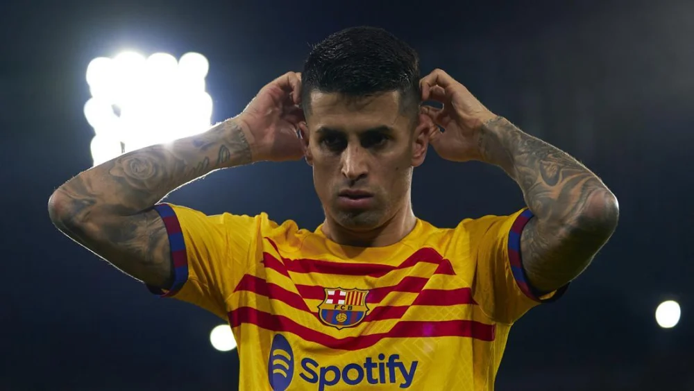 Joao Cancelo Segera Mendarat di Barcelona: Kepulangan Sang Bek Sayap Dinanti dengan Antusiasme Tinggi