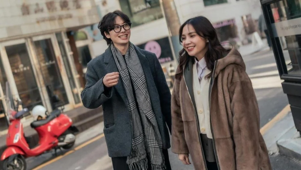 Keakraban Nagita Slavina dan Rafathar Bertemu Lee Won Jung di Korea Selatan
