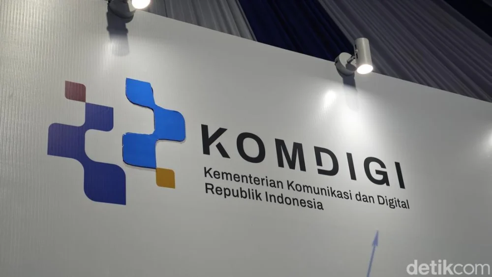 Meutya Hafid Ungkap PNBP Komdigi 2025 Capai Rp 29 Triliun.