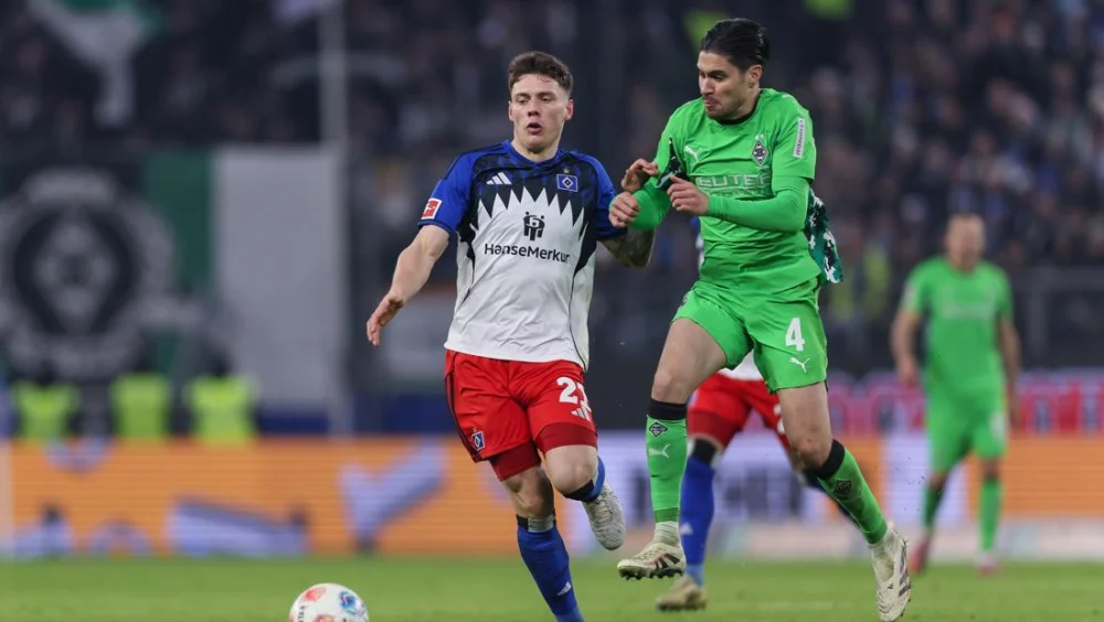 Momen Kevin Diks Ditarik Keluar Usai Hantam Kepala Lawan, Bek Timnas Indonesia Alami Benturan Keras di Laga Tanpa Gol