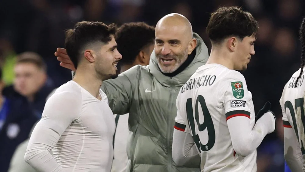 Pedro Neto Terkejut Chelsea Pecat Enzo Maresca, Ungkap Peran Penting Sang Pelatih