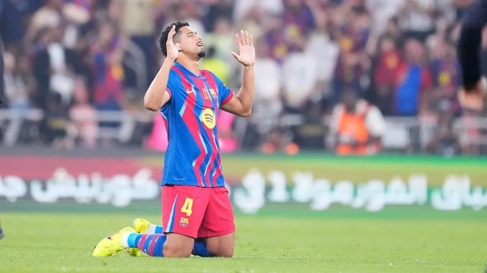 Perjalanan Spiritual yang Buat Araujo Makin Kuat, Membawa Barcelona Raih Trofi Piala Super Spanyol