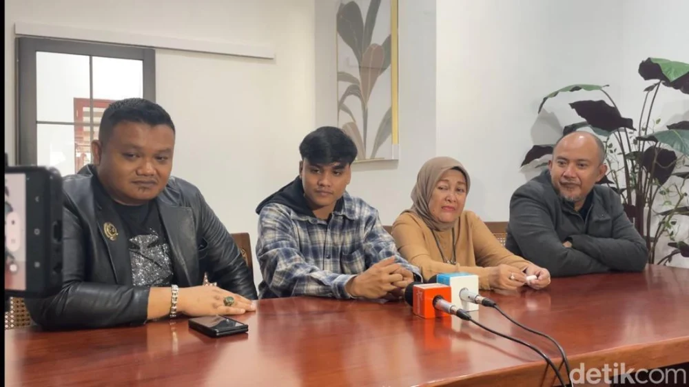 Ressa Rizky Ungkap Rasa Iri dan Keinginan Mulia Terhadap Denada yang Berjuang Demi Aisha