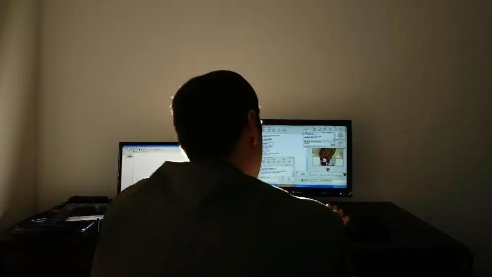 Cuma Punya Laptop ‘Kentang’? Belajar Ini Biar Jago Hacking