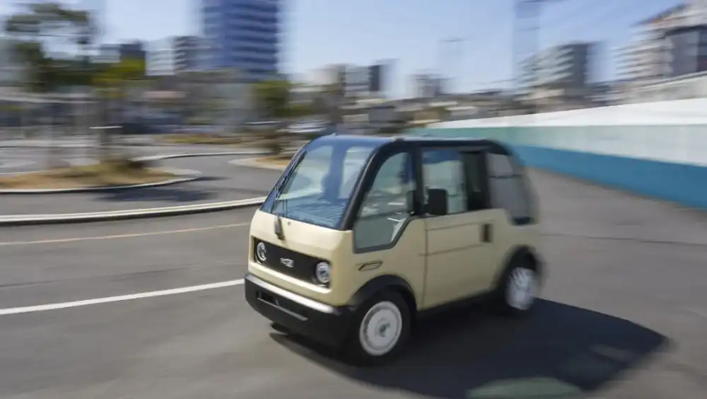 Hasil Survei Pemakaian Mobil Listrik Mungil Mibot: Solusi Mobilitas Cerdas untuk Pekerja Kantoran di Era Nol Emisi
