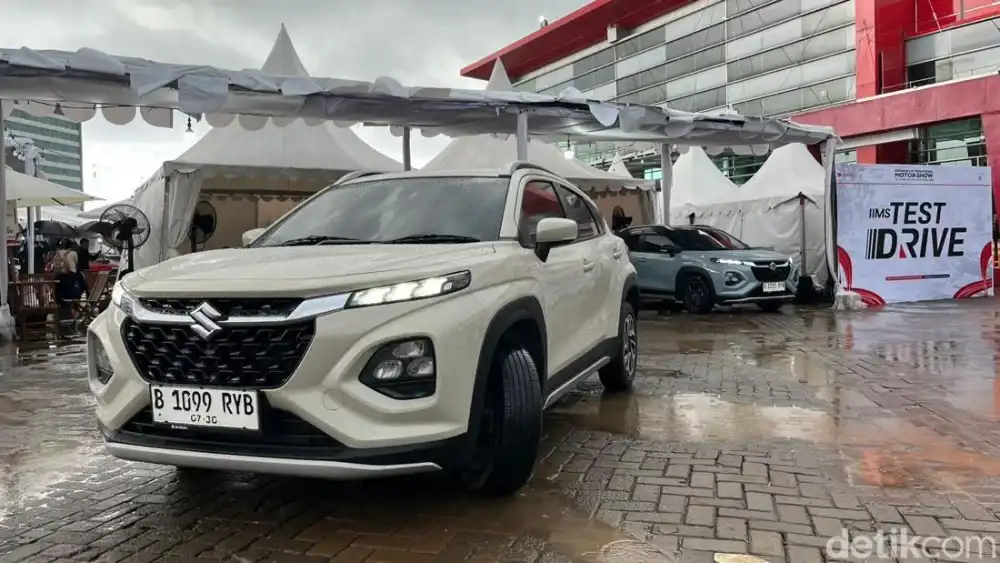 Nyobain Suzuki Fronx Tipe Medium, Singkat tapi Berkesan