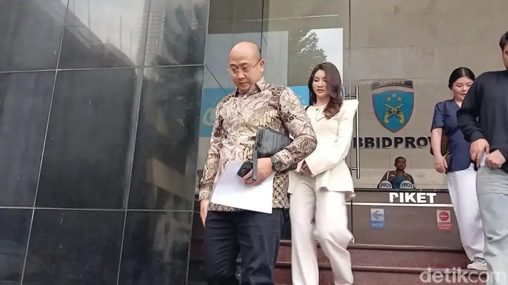 Sarwendah Tutup Pintu Damai untuk Pemfitnah Putrinya: Tegas Melindungi Anak dari Hoaks yang Merusak