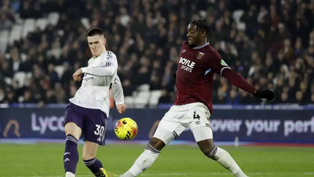 Sudah Dua Kali Benjamin Sesko Selamatkan MU di Injury Time