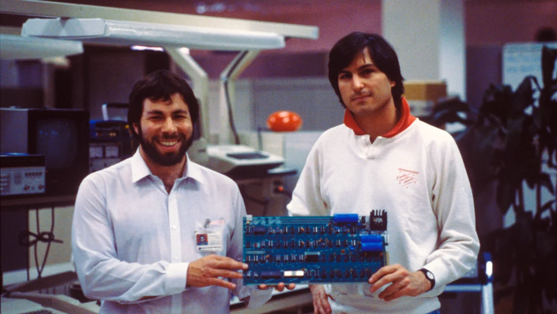 50 Tahun Apple: Dari Garasi ke Rp 67 Ribu Triliun