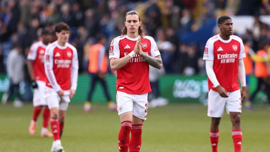 Arsenal Jaga Mimpi Sapu Bersih Gelar: Ambisi Meriam London di Empat Kompetisi Musim Ini
