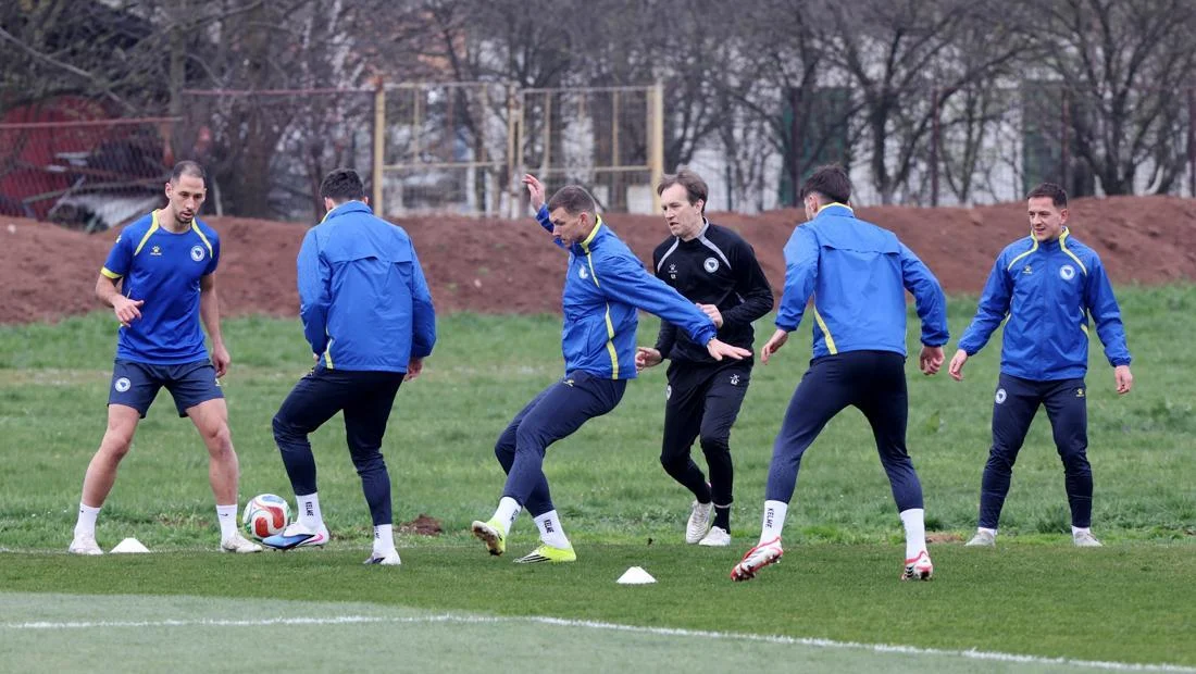 Bosnia Tuding Italia Mata-matai Latihan Jelang Play-off Piala Dunia 2026: Ketegangan Memuncak di Zenica