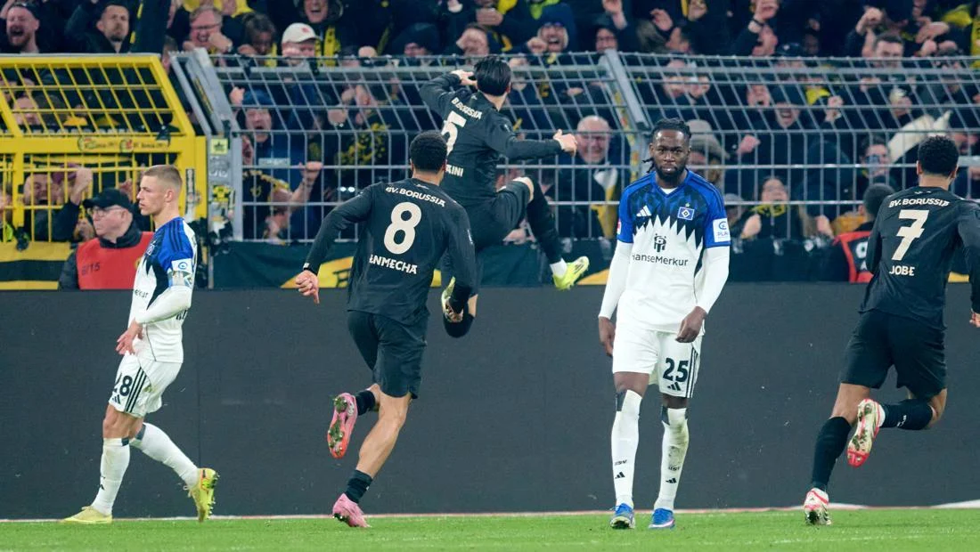 Dortmund Vs Hamburg: Die Borussen Comeback Sensasional, Menang 3-2 Lewat Tiga Gol di 17 Menit Akhir