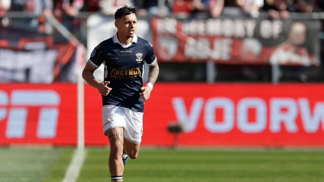 Duh! Paspor Dean James Bermasalah, Go Ahead Eagles Tak Bisa Latihan