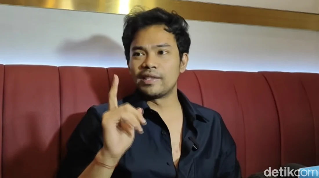 Insanul Fahmi Siap Hadiri Sidang Cerai dengan Mawa