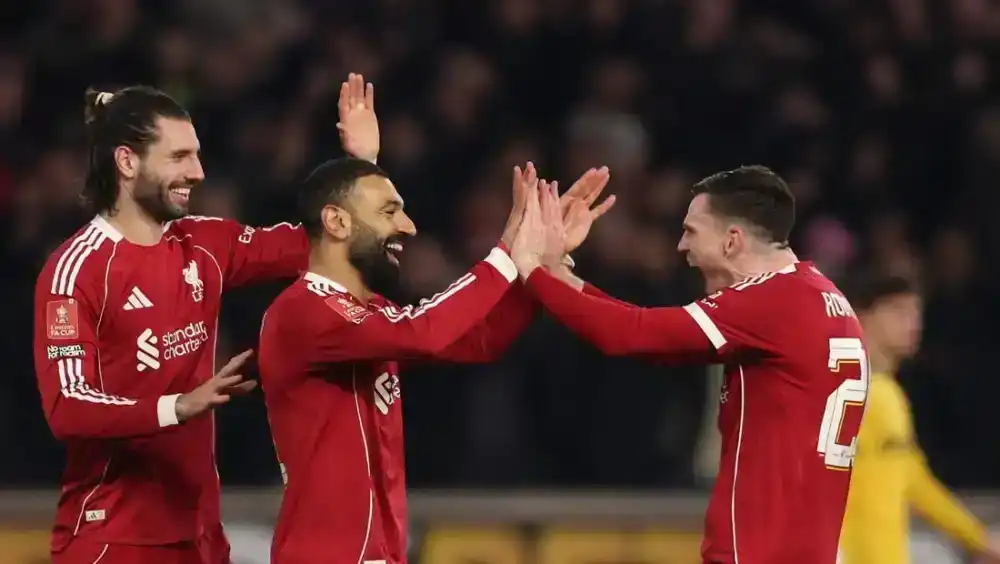 Karena Liverpool Mau Tersenyum Lebar di Akhir Musim