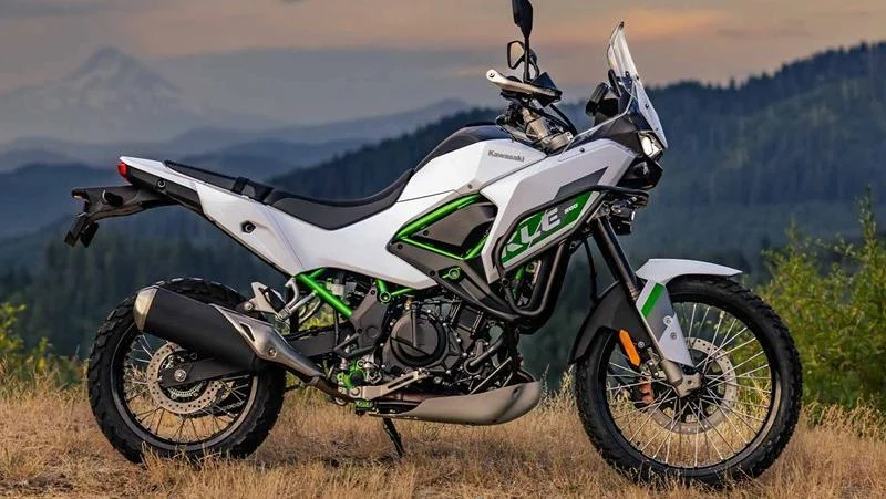 Kawasaki KLE500 Resmi Mengaspal di RI: Motor Adventure Bergaya Rally-Style dengan Performa Serbaguna, Dibanderol Mulai Rp 149 Jutaan