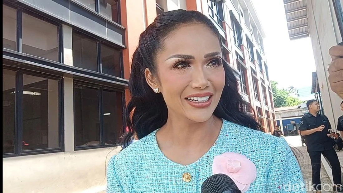 Makna Lebaran Bagi Kris Dayanti, Jaga Hubungan dengan Anang dan Keluarga Besar: Momen Fitri, Tradisi Sungkeman, dan Kehangatan Keluarga