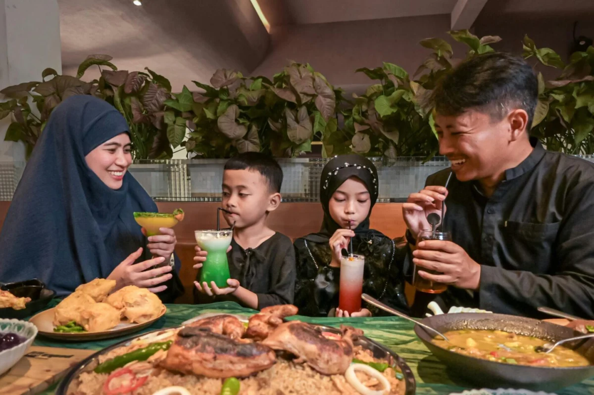 Mengenal Batasan Mahram: Panduan Syariat di Tengah Momentum Idulfitri