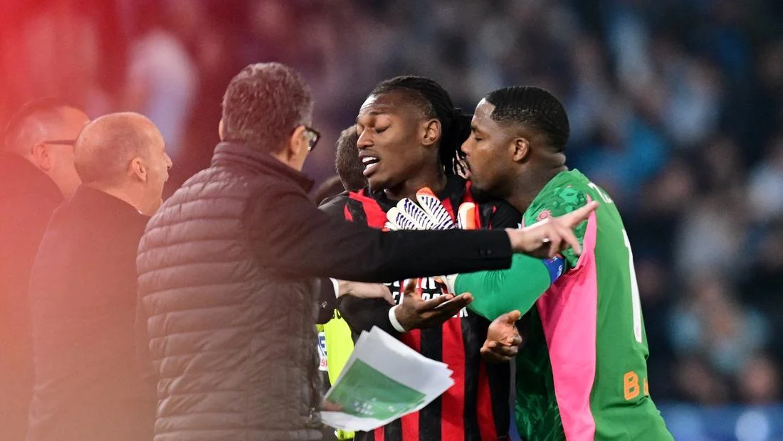 Milan Kalah, Rafael Leao Frustrasi Diganti Allegri dan Tunjukkan Sinyal Ketidakpuasan di Lapangan