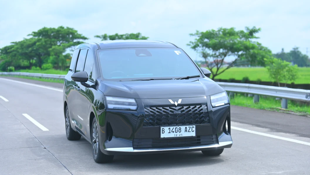 Penjualan Mobil PHEV Awal Tahun: Wuling Darion Laku Berapa?