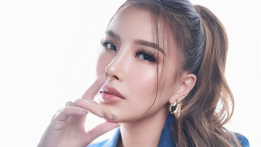 Angela Tee Oplas Gegara Mau Diceraikan Suami: Keputusan Drastis demi Menyelamatkan Rumah Tangga di Tengah Krisis Pernikahan