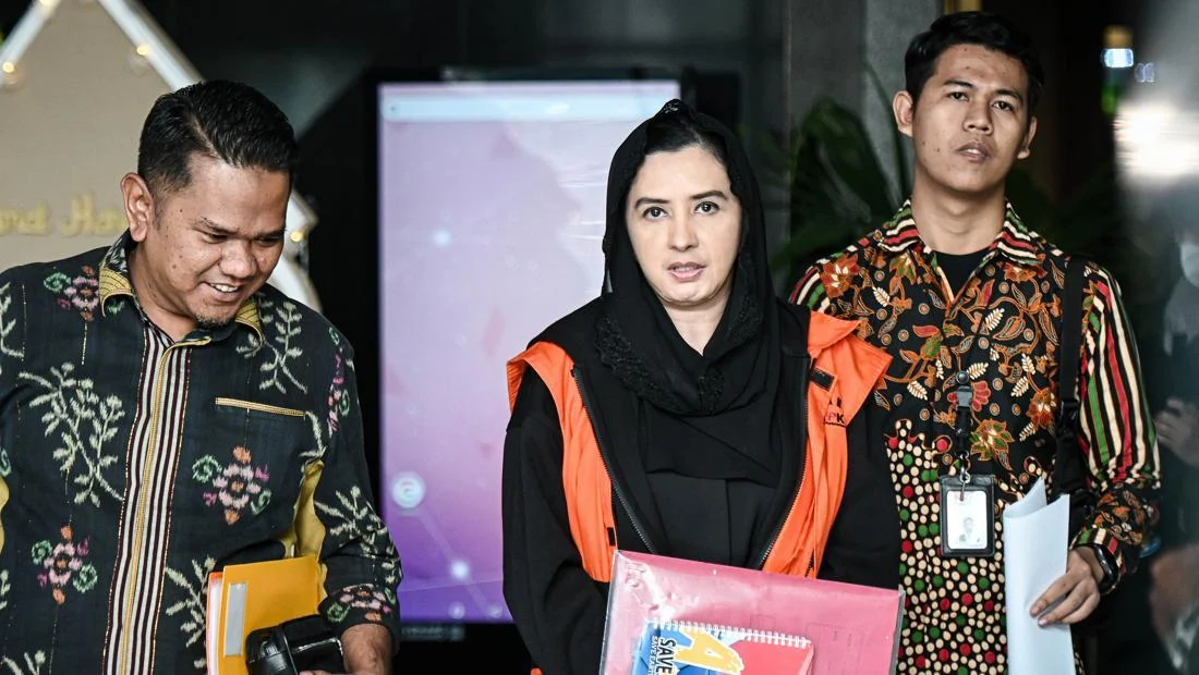 BOSSPULSA.COM, Yogyakarta – Isi Garasi Suami Bupati Fadia Arafiq yang Ikut Nikmati Duit Korupsi
