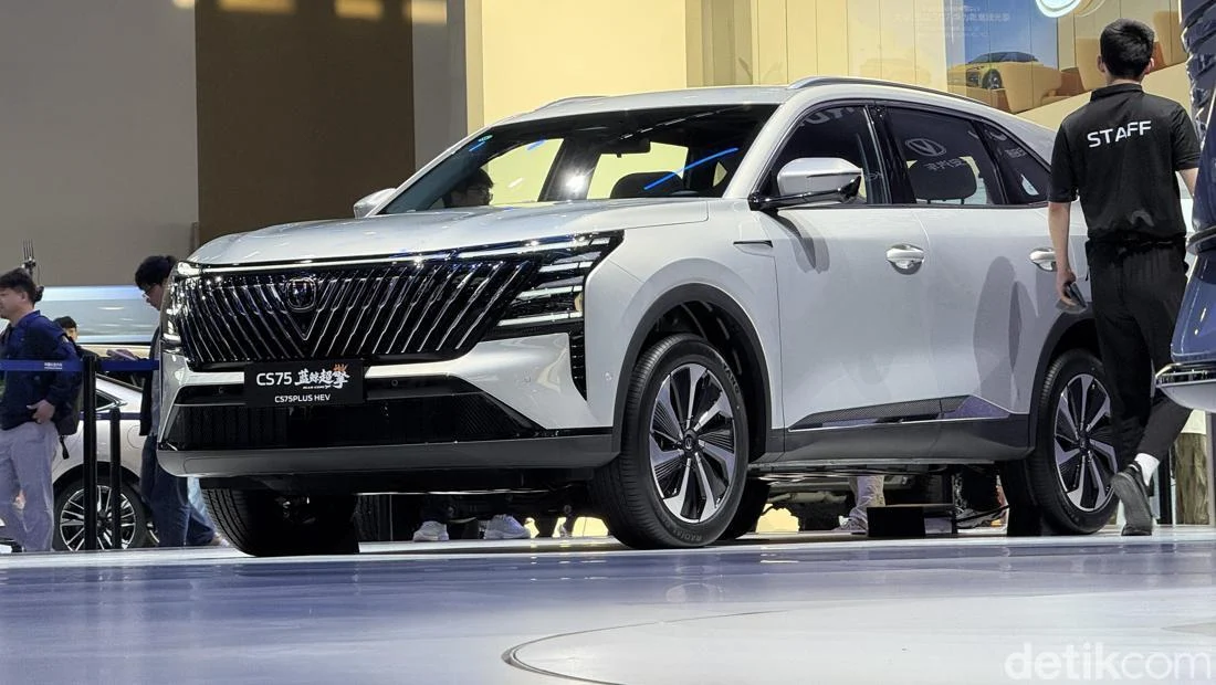 Changan Pamer Kekuatan di Beijing Auto Show 2026, Mainkan Strategi ‘Dua Kaki’