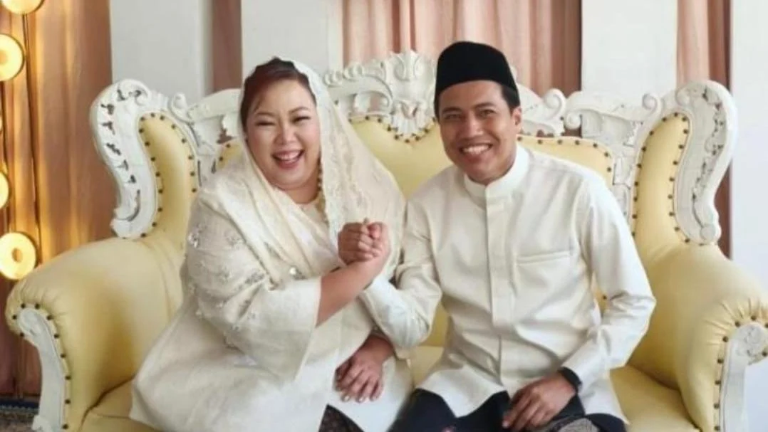 Inayah Wahid, Putri Gus Dur Menikah dengan Lora Asal Sumenep Setahun Lalu, Pesta Sederhana di Ciganjur, Silaturahmi Keluarga Besar di Sumenep