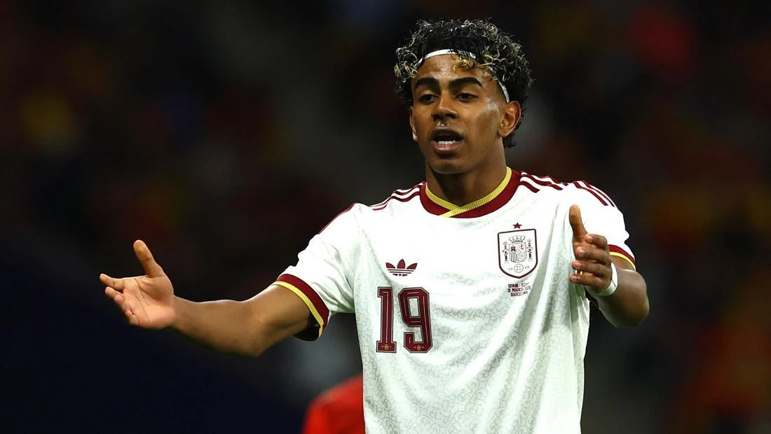 Lamine Yamal Mengecam Keras Chant Anti-Muslim dalam Laga Spanyol vs Mesir, Menggarisbawahi Pentingnya Sportivitas dan Penghormatan Antarumat Beragama.