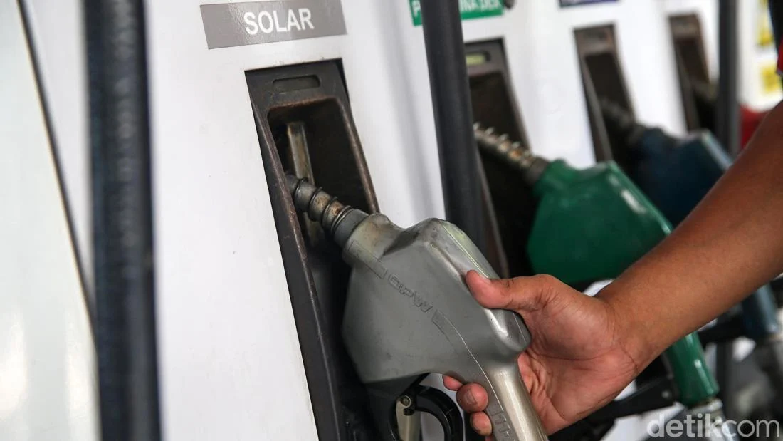 Mobil Pribadi Pengguna Solar Subsidi Akan Dibatasi, Jatah Harian Hanya 50 Liter