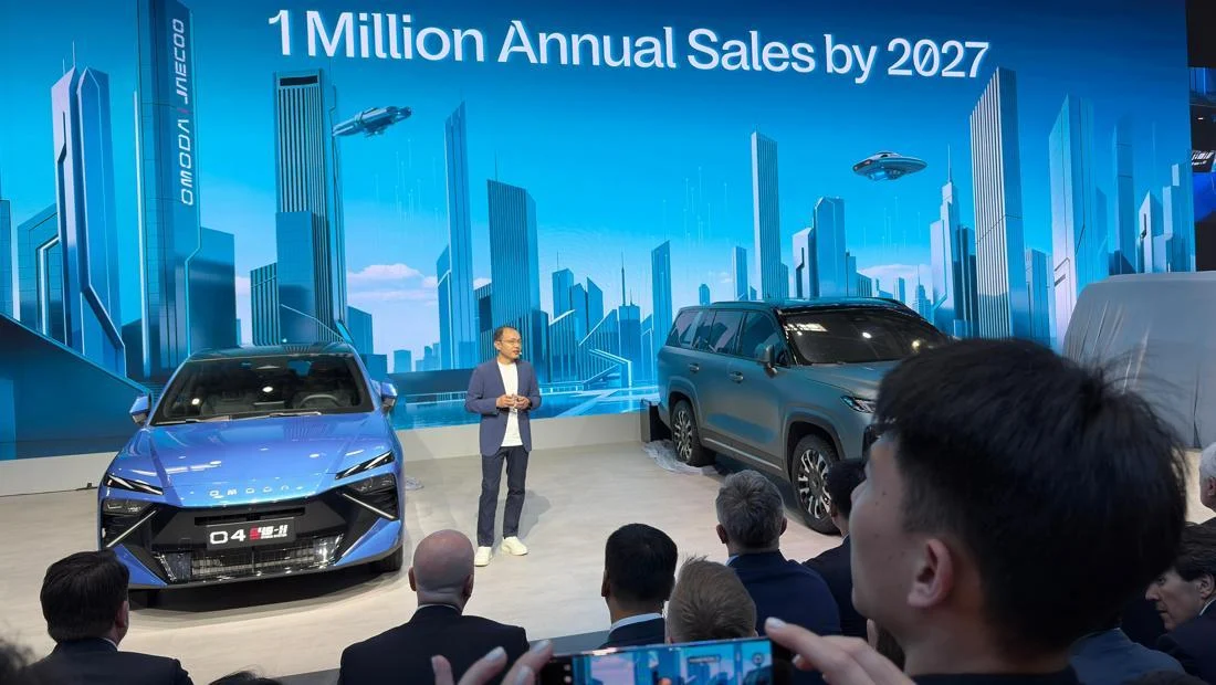 Omoda O4 Meluncur, SUV Kompak Bermesin Hybrid dan Elektrik Sambangi Beijing Autoshow 2026