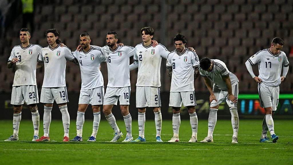 Suramnya Sepakbola Italia: Gagal ke Piala Dunia 2026, Wakil di UCL Sudah Habis, Krisis Multidimensi Mengancam Tradisi Adidaya di Benua Biru