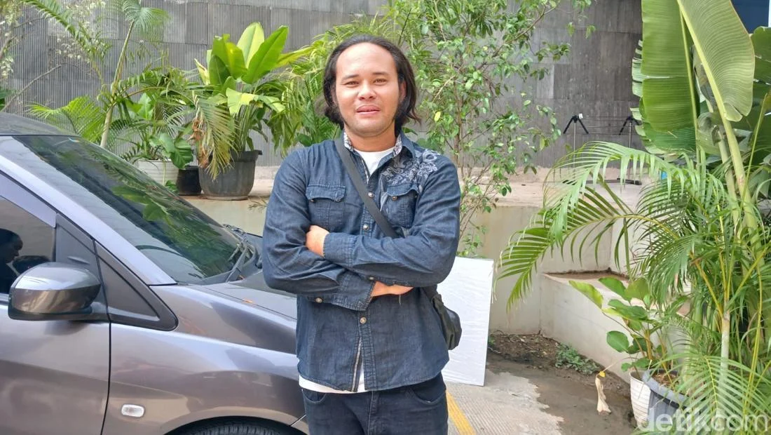 Anak Deddy Dores Nekat Mau Jual Bola Mata: Demi Anak dan Ibu Saya