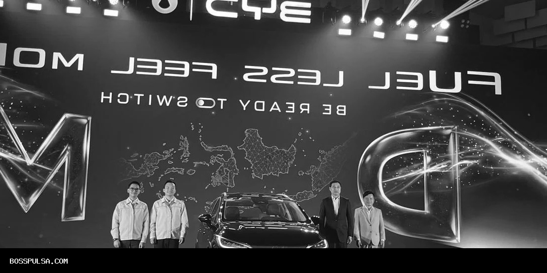 BYD M6 DM Mesin Hybrid Meluncur di RI, Konsumsi BBM 65 Km/Liter