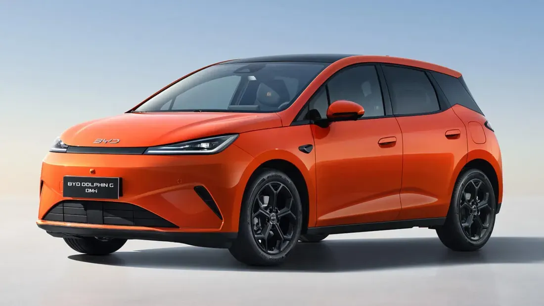 BYD Pamer Hatchback PHEV Baru Dolphin G DM-i untuk Pasar Eropa dengan Jangkauan Mengesankan 1.000 Km