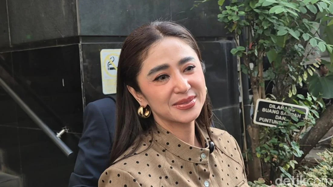 Dewi Perssik Perluas Amalan Kurban: 4 Kota Tahun Ini, Termasuk Sapi Raksasa 2,4 Ton di Jakarta