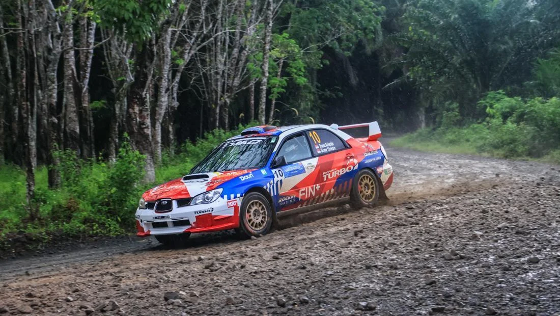 Donny M Antar DMO Pertamax Turbo Fin+ ke Podium Seri II Kejurnas Rally 2026, Buktikan Mental Juara di Banjarbaru