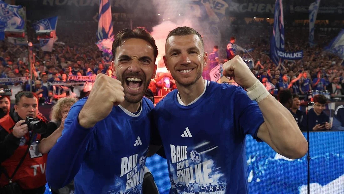 Edin Dzeko Masih Tajam di Usia 40, Bawa Schalke Promosi ke Bundesliga!