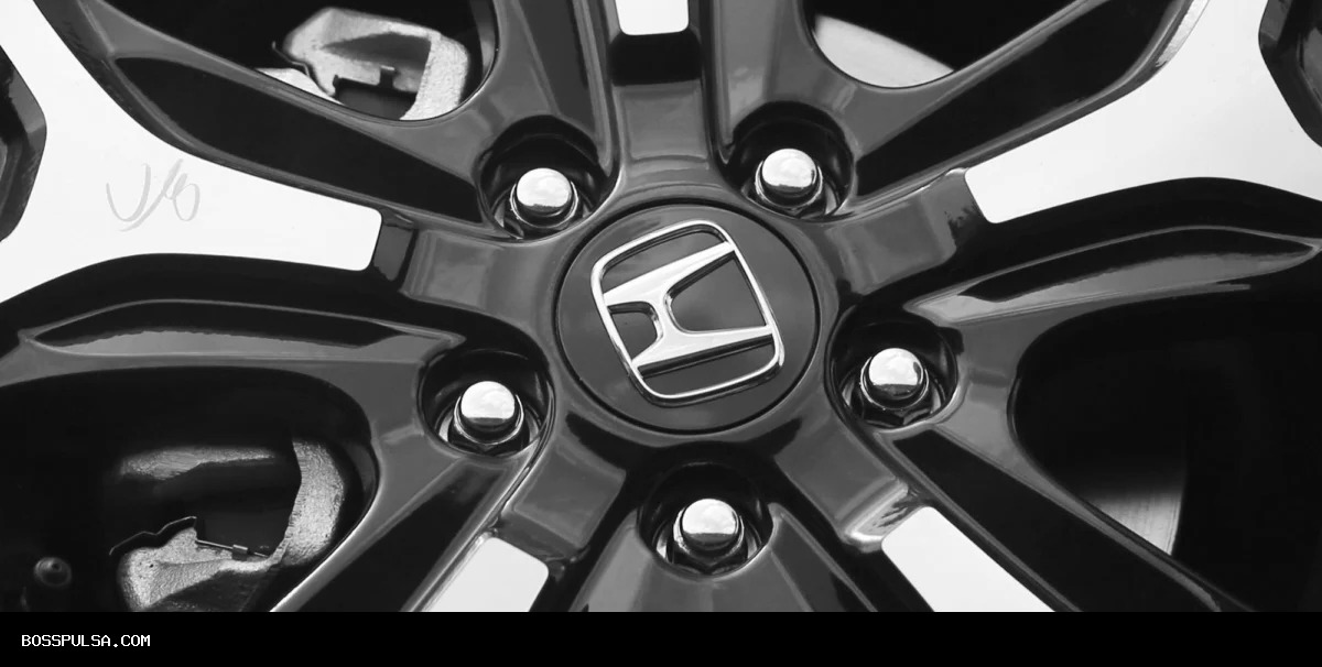 Honda Rugi Besar-besaran Gegara Mobil Listrik, Pertama dalam 70 Tahun