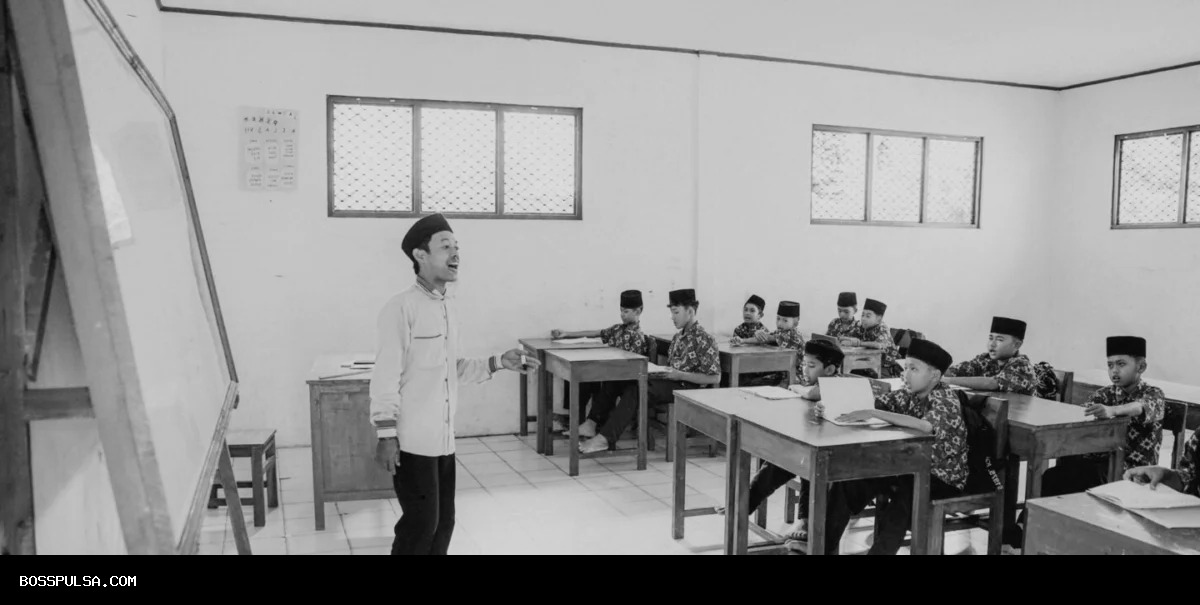 Kesejahteraan Guru Honorer dan Solusi Kemandirian ala Rifa’iyah